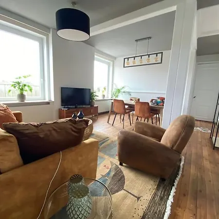Super Zonnige En Ruime Penthouse 50m Zeedijk Appartement