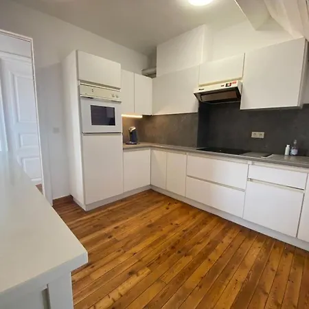 Super Zonnige En Ruime Penthouse 50m Zeedijk Appartement